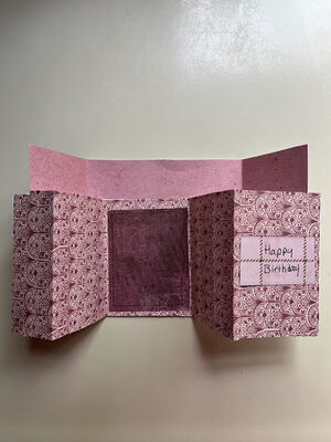 Folded card inside
May 2025 challenge
Keywords: pink pp;pop dot