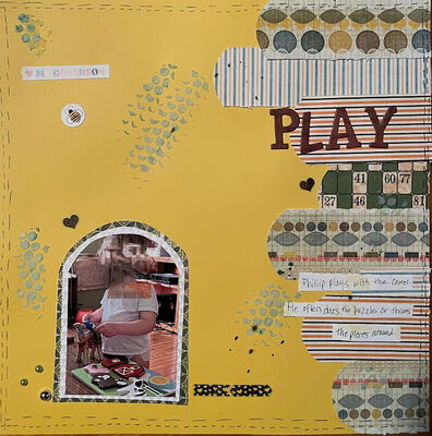 Play
8/16 challenge
Keywords: pps;stencil;bee;hearts;stickers;pop dots