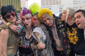 Punk Rock
80s fashion  12/4 challenge
Keywords: punk rock photo